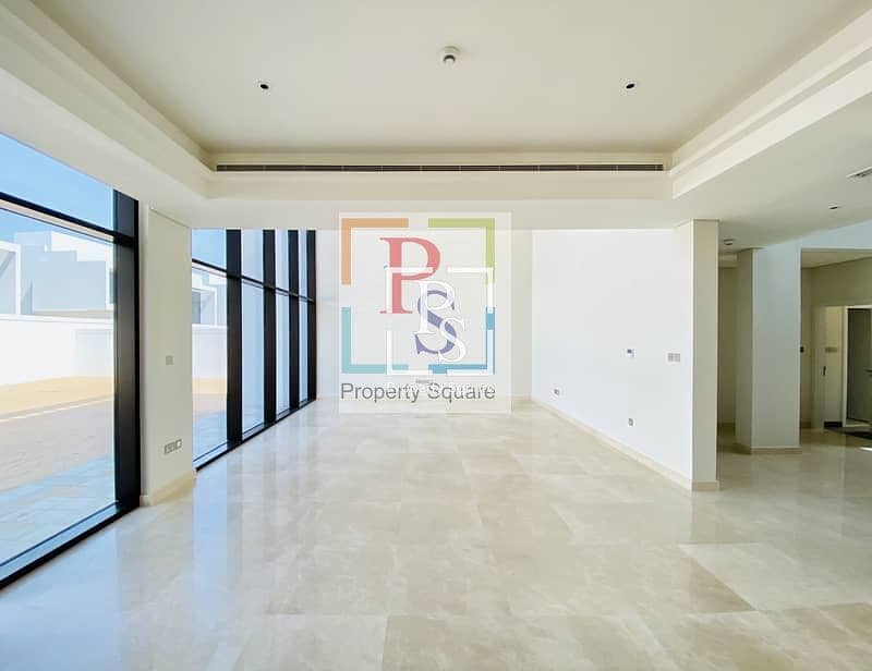 6 Brand New Vacant 4 BR at Prime Location
