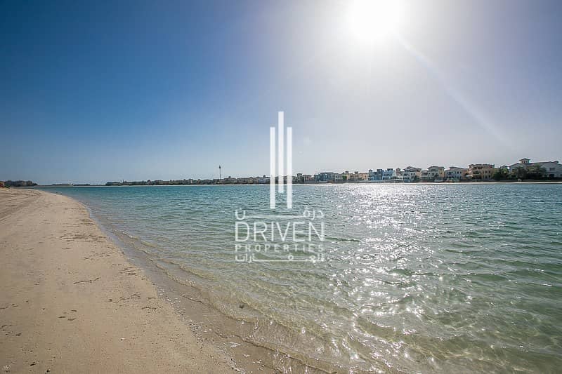 Awesome Value Plot Area in Palm Jumeirah