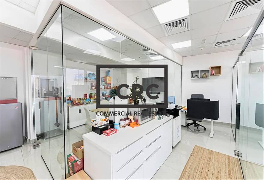 位于芭莎综合社区（Tecom），I-Rise大厦 的写字楼 1800000 AED - 9798190