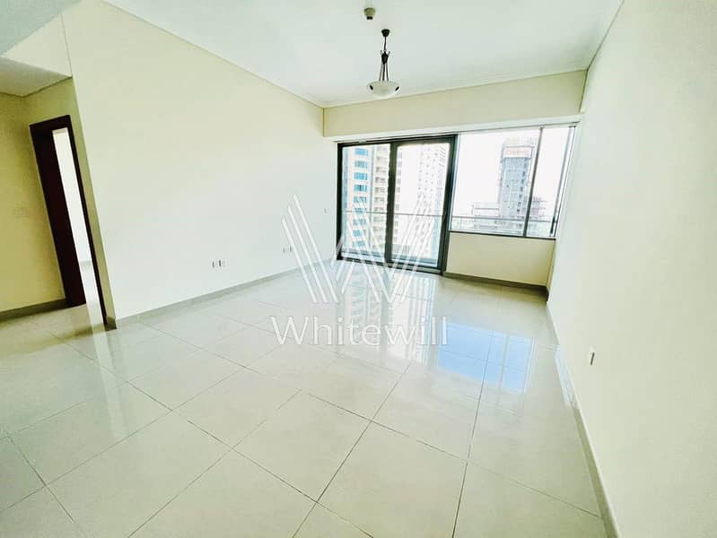 High Floor|Park View|Unfurnished| Ready to Move in