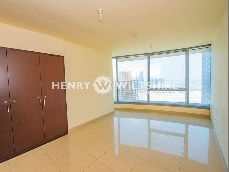 8 Sun Tower - 3BR01 Apt - Photo 08. jpg