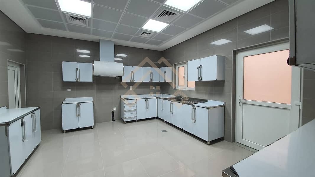 8 Elegant with High Quality Finish | 7 Bedroom Villa For Rent