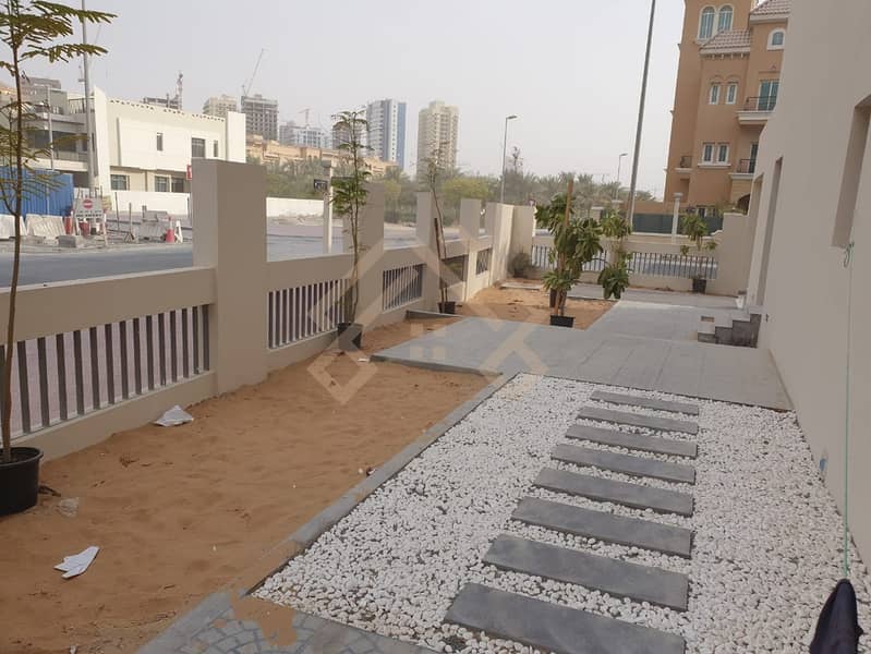 5 Brand New | 4 Bedroom Villa For Rent. . !