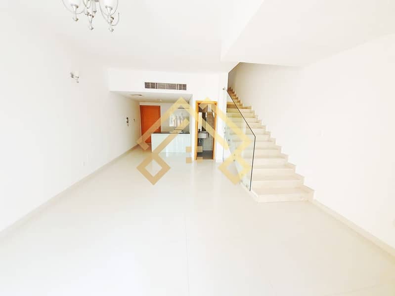 Best price - 4BR Maid/Pool Gym. .