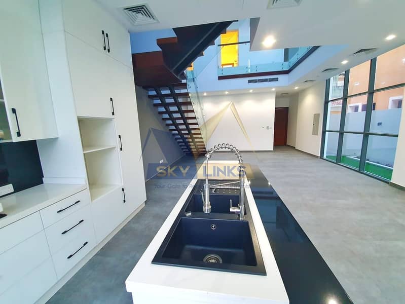 2 Beautiful   4 Bedroom VILLA FOR RENT