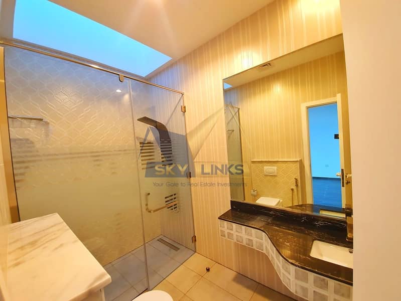 7 Beautiful   4 Bedroom VILLA FOR RENT