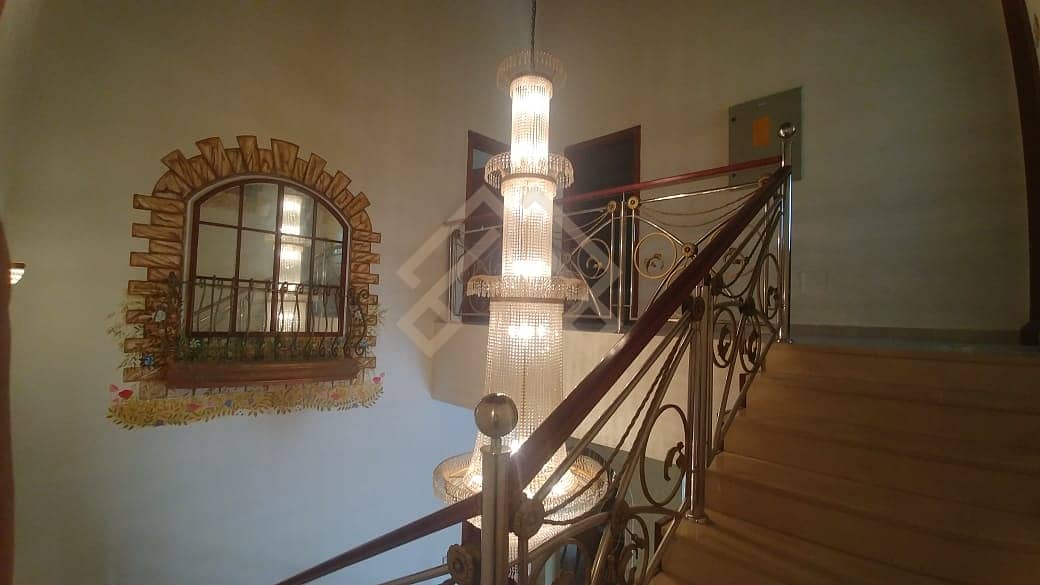 14 | Fully Furnished | 5 BR Villa FOR RENT.