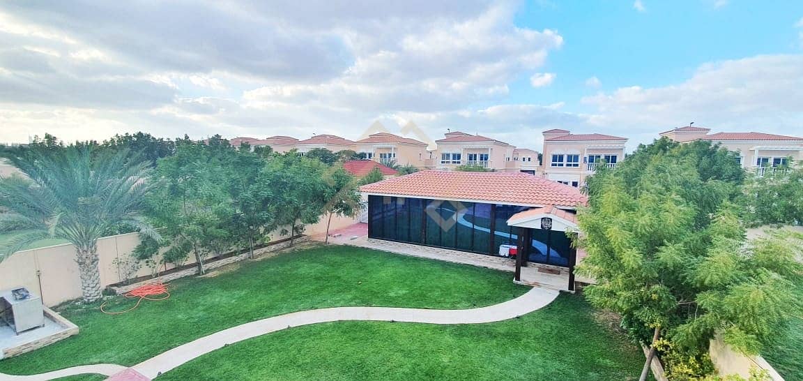 Best Finishing 2BR Maid Villa With Big Majlis Big Garden. .