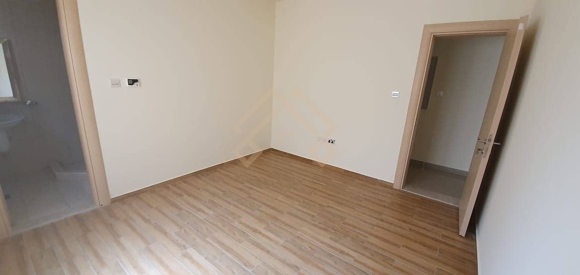 3 Spacious l Bright 4BR+Maid