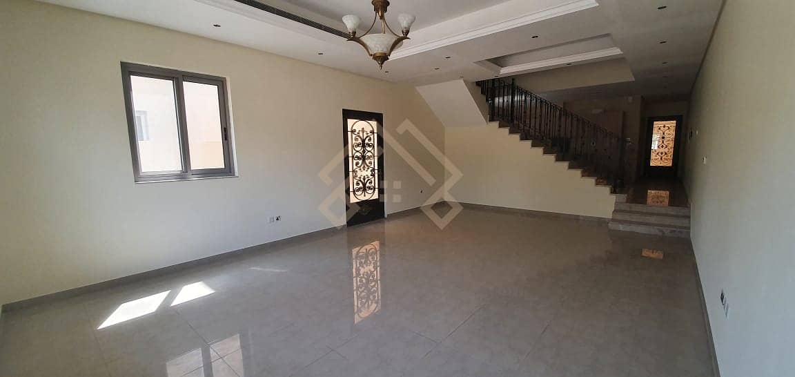 15 Spacious l Bright 4BR+Maid