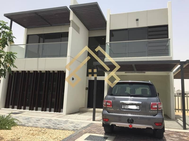 Family Living | Spacious 6 Bedrooms Townhouse For Sale. . Family Living | Spacious 6 Bedrooms Townhouse For Sale. .