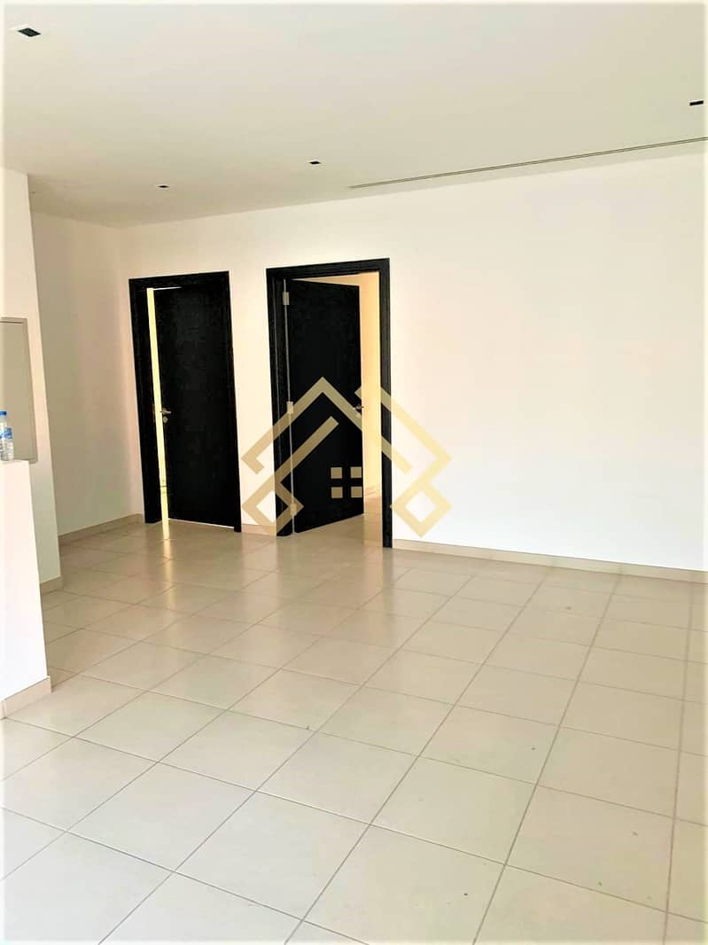 4 Amazing Location 2 Bedroom Townhouse For Rent in JVC. .