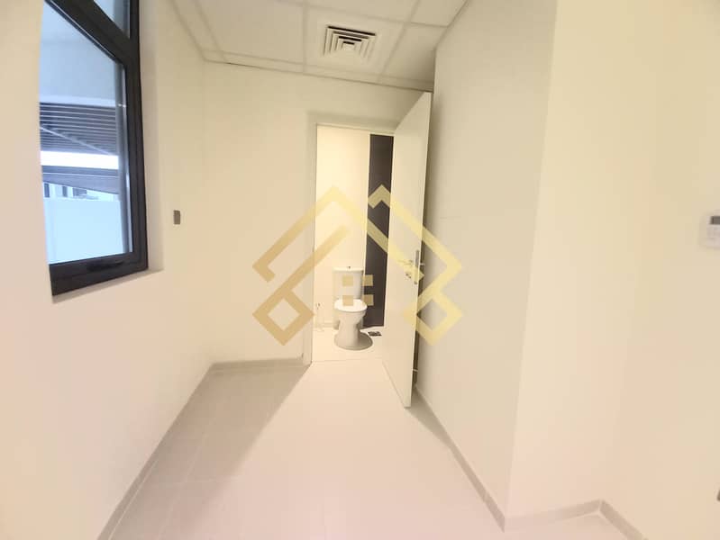 14 Single Row | 3bhk  | Front of Mall.