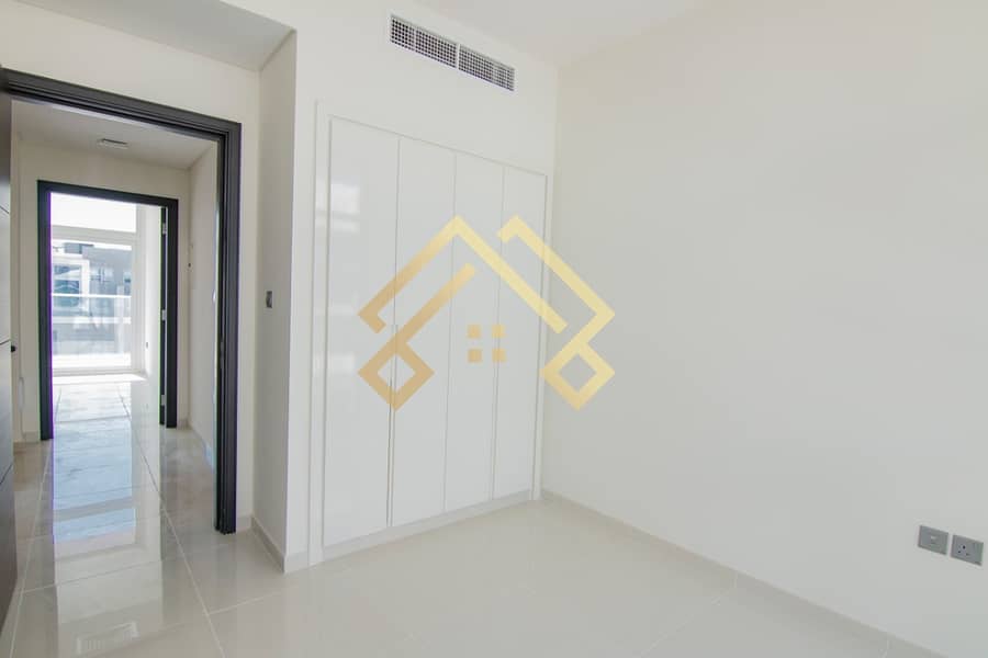11 New Cluster | Great Location 3 Bedroom Villa.