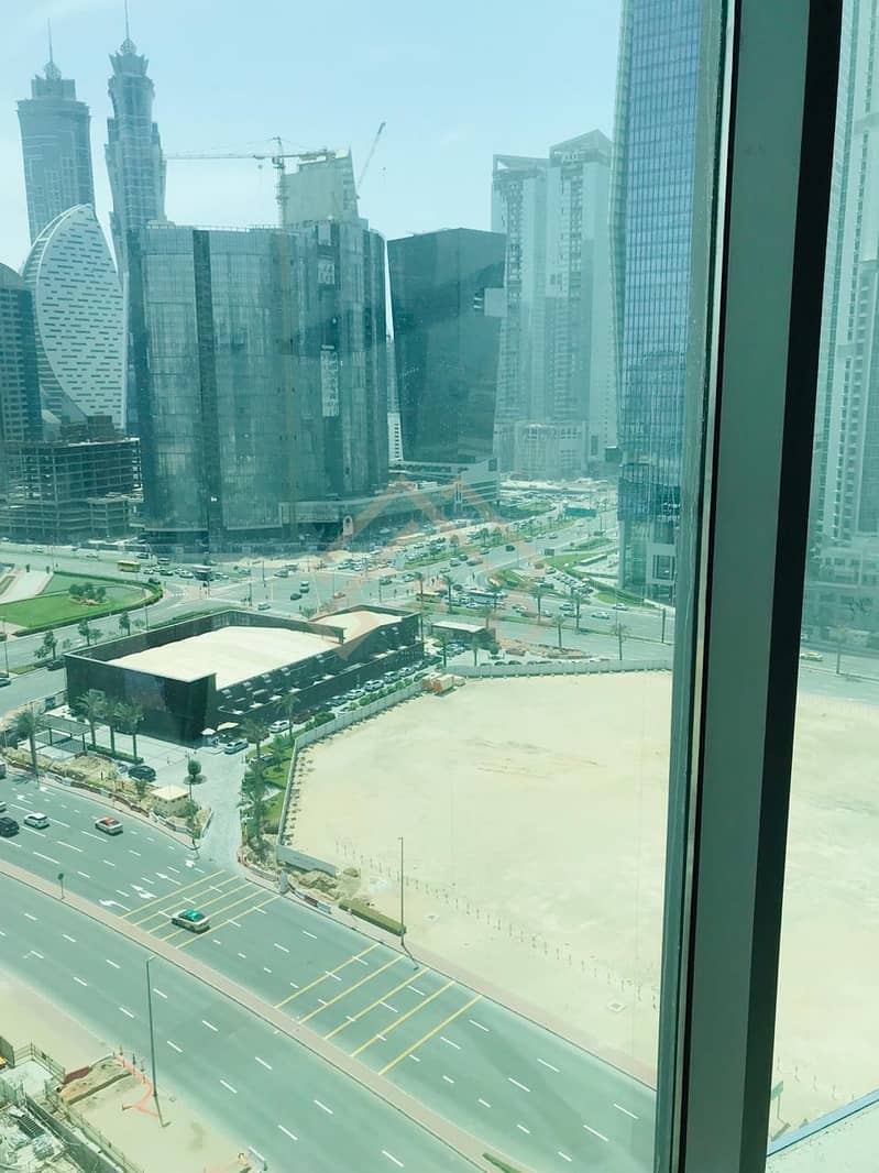 6 Office for Sale in Binary Tower