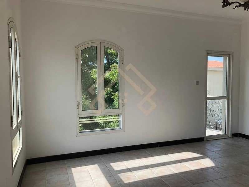 6 Exclusive  4 BR Maid Villa with Private  Swimming pool and Garden. .