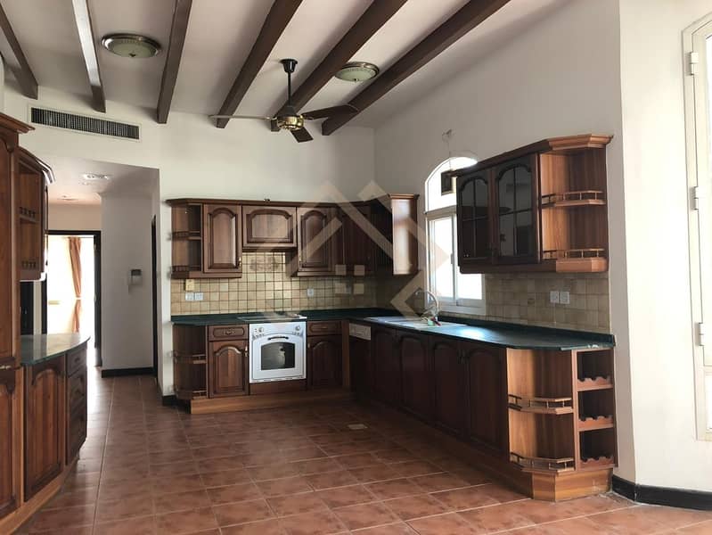 9 Exclusive  4 BR Maid Villa with Private  Swimming pool and Garden. .