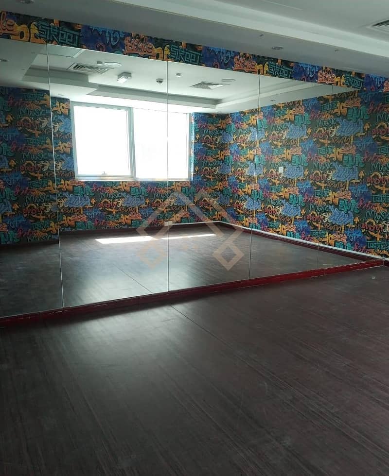 7 Fully Fitted office For rent.