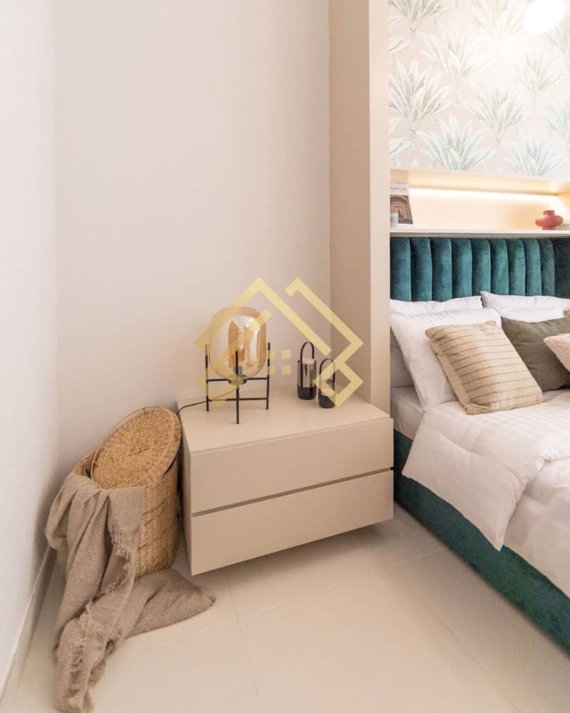 4 LUXURY FURNISHED | CONVERTIBLE TO 2 BEDROOM | PAY 20% AND MOVE IN