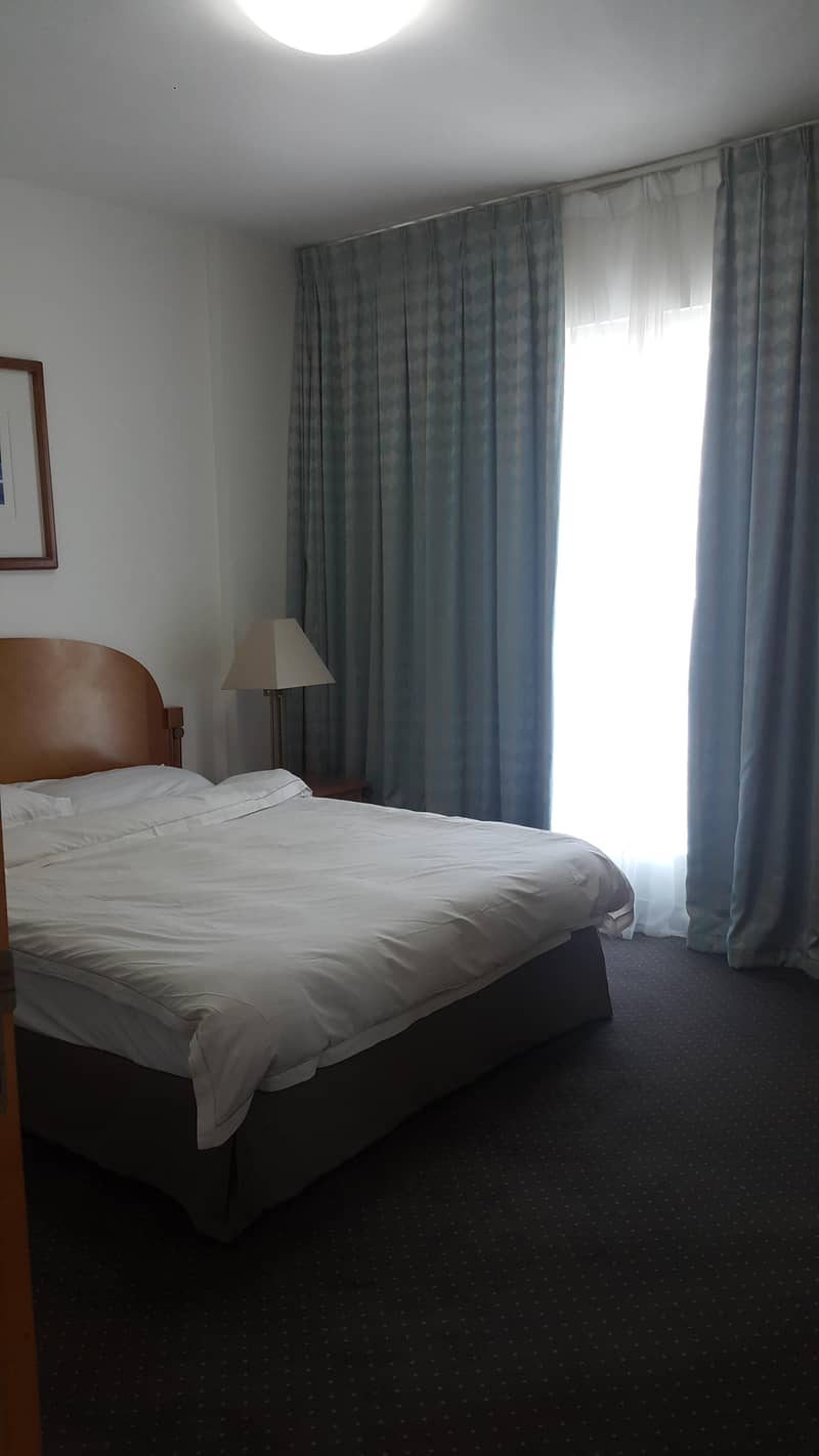 4 No Commission|Furnished Studio near 'union' Metro St