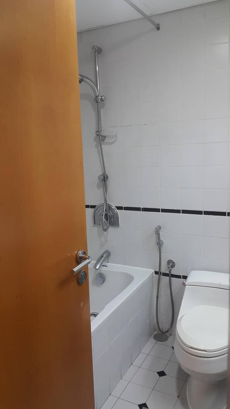9 No Commission|Furnished Studio near 'union' Metro St