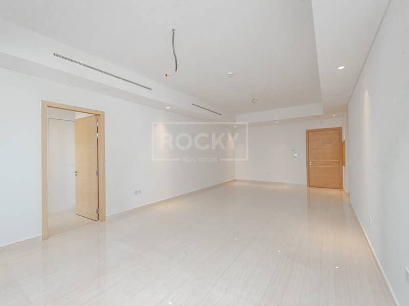 3 Spacious | 3 Bed | 1 Month Free | No Commission
