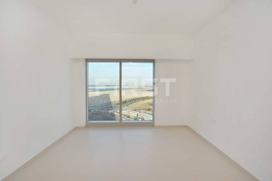 8 Internal Photo of 1 Bedroom Apartment in The Gate Tower Shams Abu Dhabi Al Reem Island Abu Dhabi UAE (13). jpg