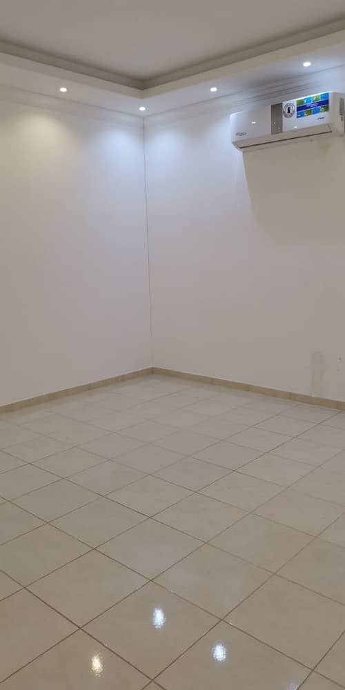 Hot Deal ! Specious & clean 1 BR in MBZ