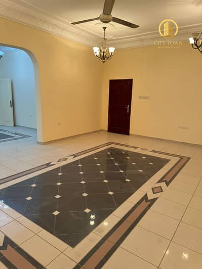 Huge offer! Spacious 4 bedroom  villa with swimming  pool! Main al jazzat area