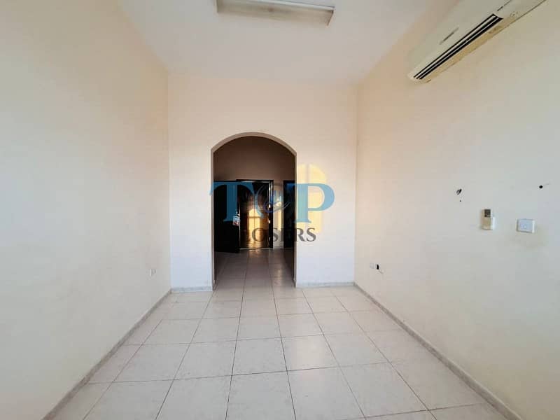 Квартира в Хили，Ндуд Джам, 3 cпальни, 35000 AED - 9811320