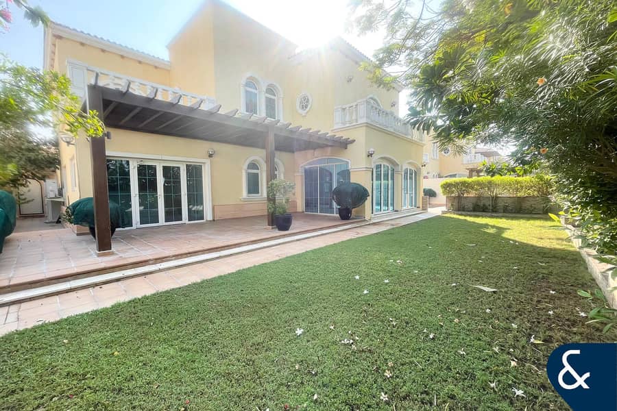 Вилла в Джумейра Парк，Легаси, 5 спален, 580000 AED - 9814129