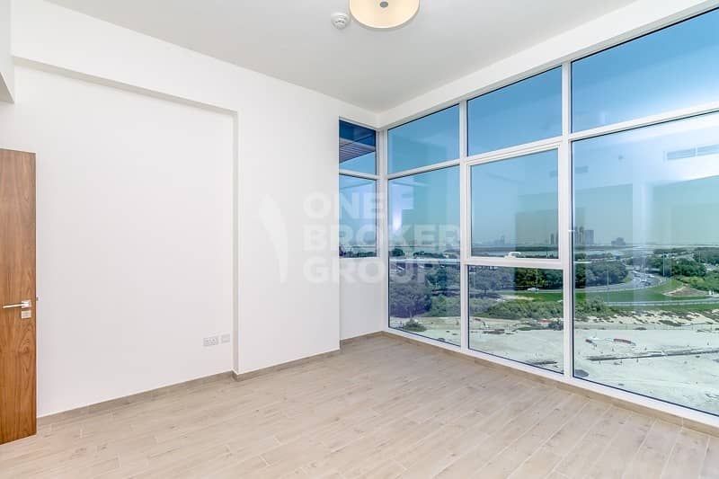 Luxurious 2BR with Ras Al Khor Sanctuary & The Tower View Luxurious 2BR with Ras Al Khor Sanctuary & The Tower View
