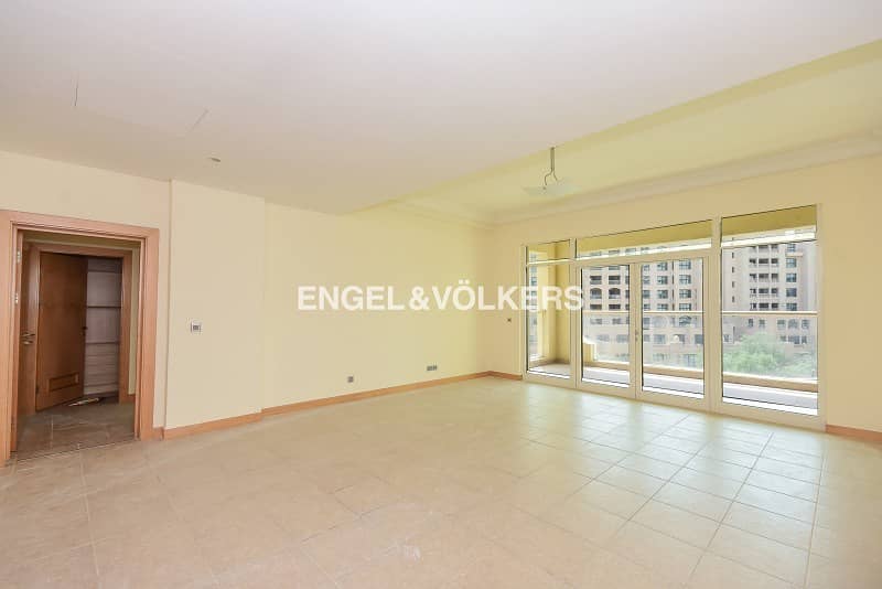 Park View |Next To Mall|Spacious |Rented