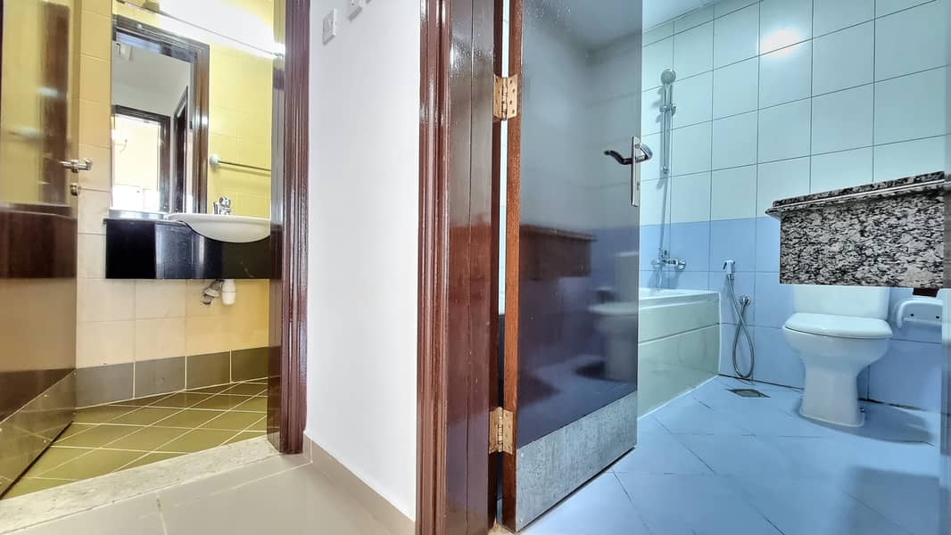 *CHILLER FREE * 1 BEDROOM - PARKING - AL NAHDA 1 - Image 11