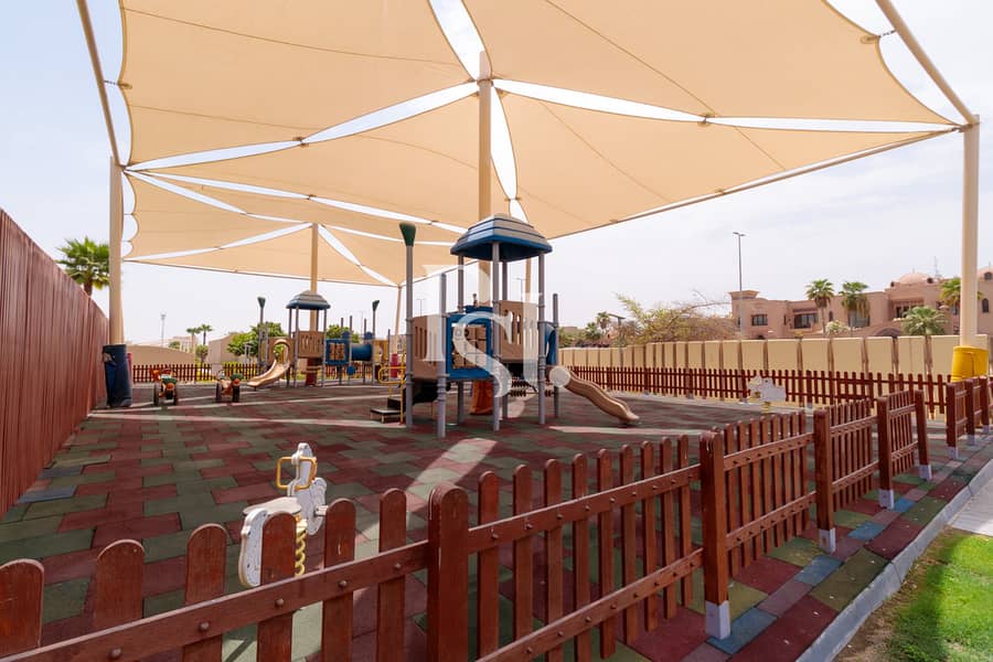 12 hemaim-townhouse-al-raha-garden-abu-dhabi-community (3). JPG