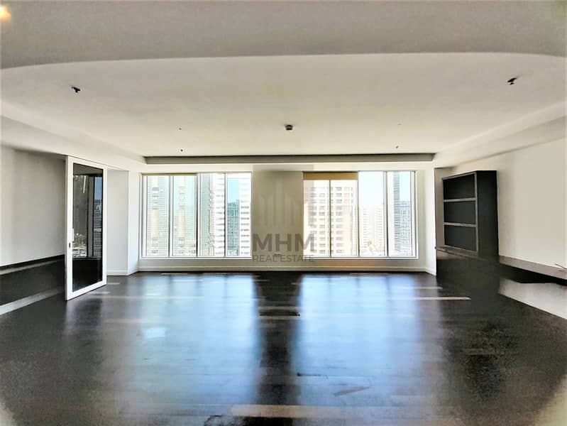 High Floor|Bright and Spacious 1 BR I Well Maintained I