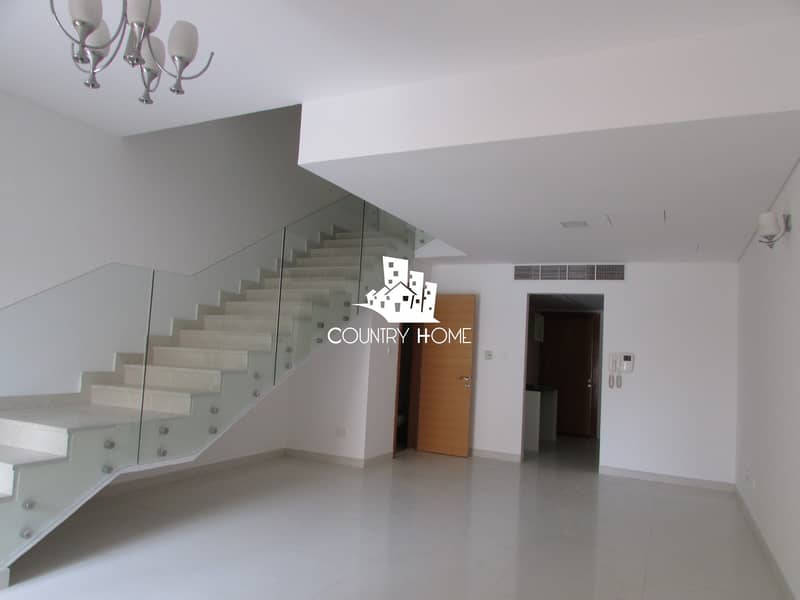 Deal of the Day|4BR+MR+2Parking+roof terrace@100k Deal of the Day|4BR+MR+2Parking+roof terrace@100k