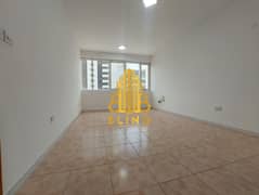 شقة في منطقة النادي السياحي 2 غرف 70000 درهم - 9819683