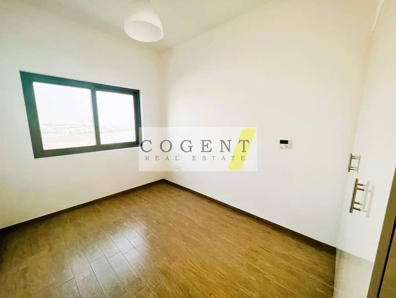 Vastu 1Bedroom Opposite Energy Metro Vacant Chiller Free