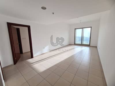 BEST DEAL| BRIGHT AND SUNNY| VACANT| 1BR|