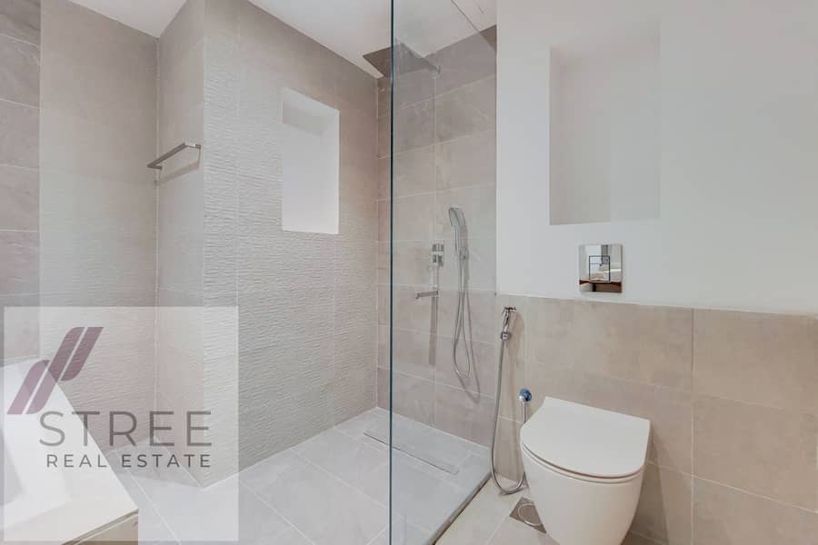 8 9_Ensuite-0. jpg