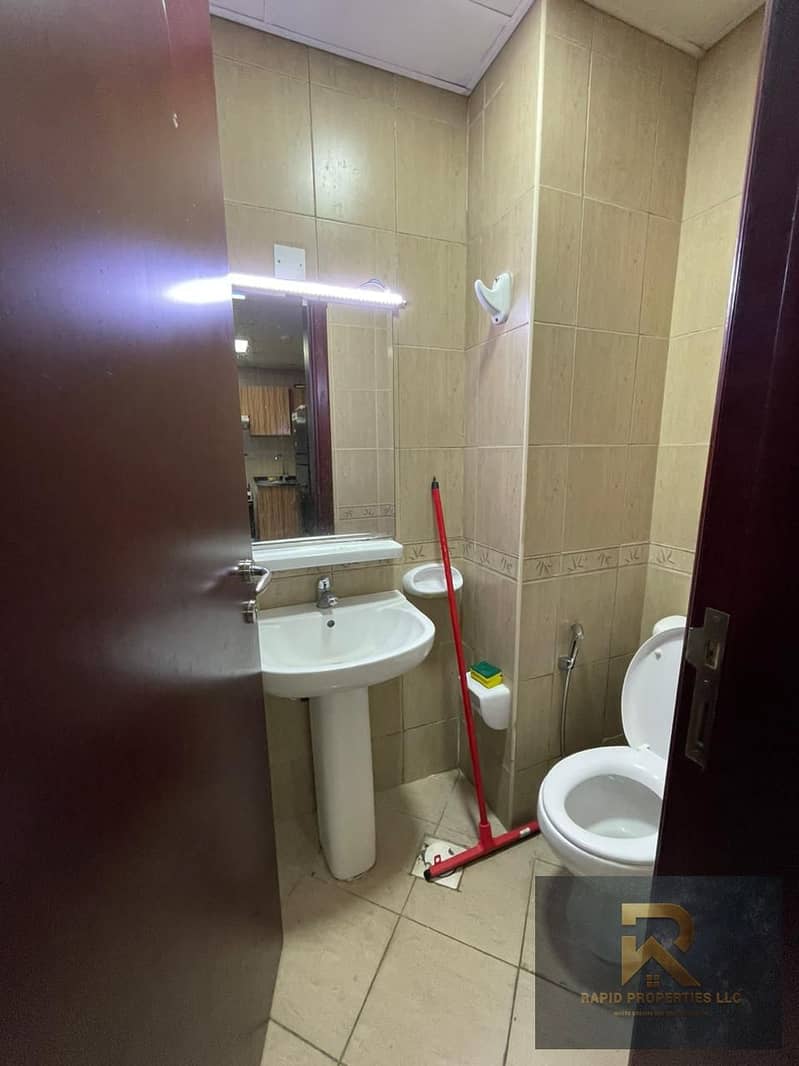 FULLY FURNISHED 1 BEDROOM HALL APARTMENT FOR RENT MONTHLY BASIS