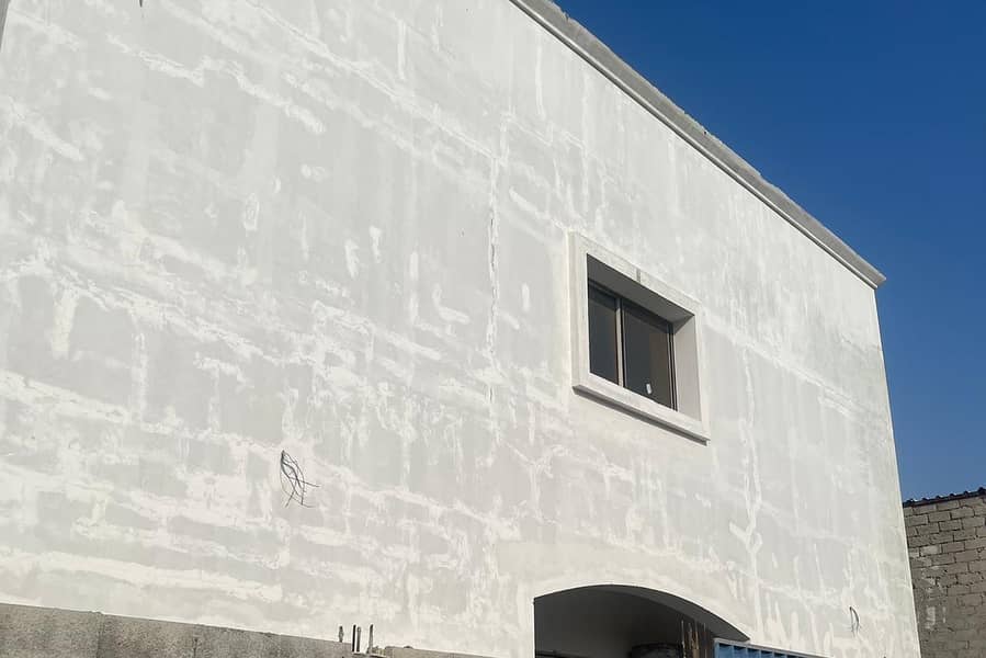 only for locals and GCC villa for sale in abu hail dubai 70 ready with