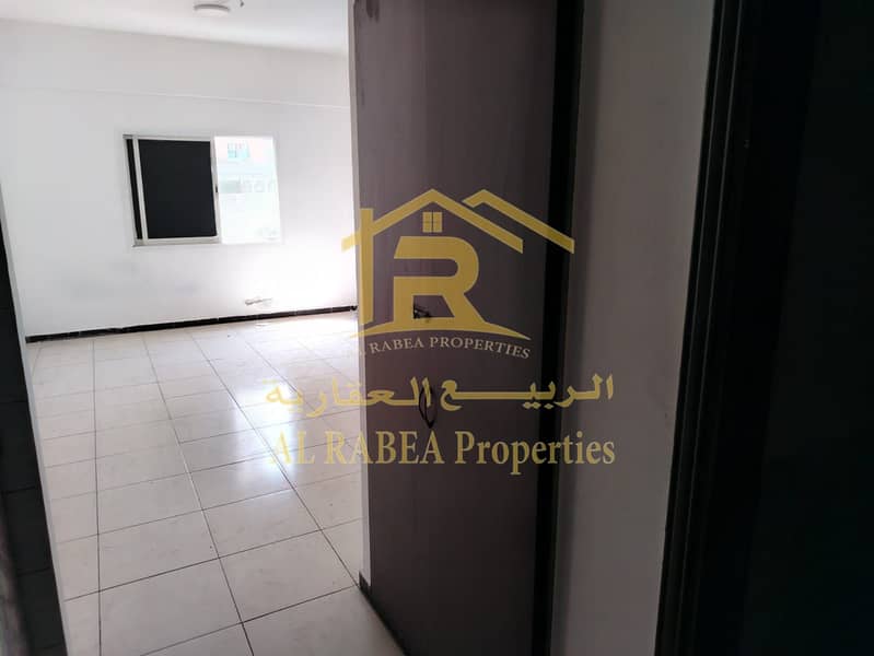 Spacious studio for annual rent in Al Rashidiya 3