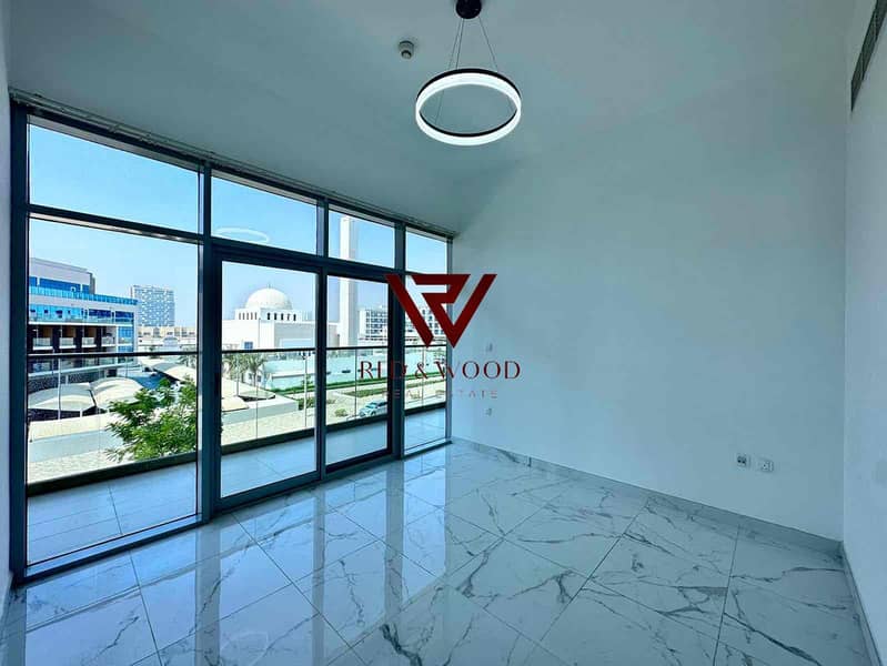 Ready To Move || Huge Size || 2 Bedroom || Unfurnished - Image 6