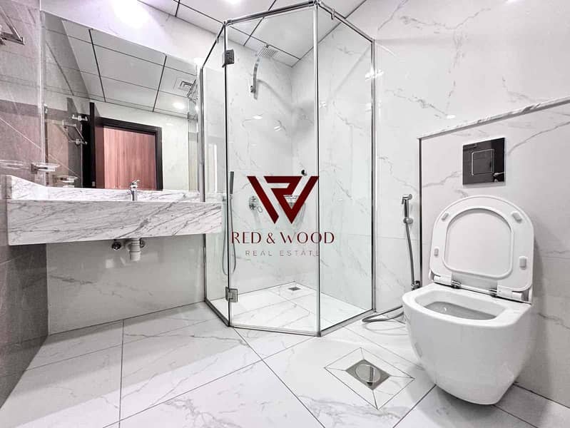 Ready To Move || Huge Size || 2 Bedroom || Unfurnished - Image 12