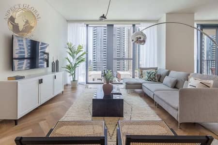Upscale 2 Bedroom Apartment with 2 Balconies in Downtown