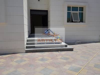 11 Bedroom Villa for Rent in Al Samha, Abu Dhabi - Lavish Proper 3 Bedroom Plus Hall