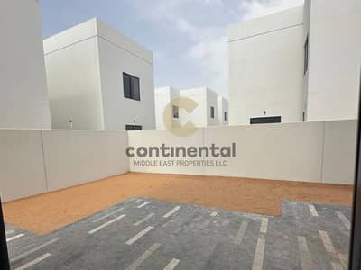 4 Bedroom Villa for Sale in Yas Island, Abu Dhabi - 1. jpg