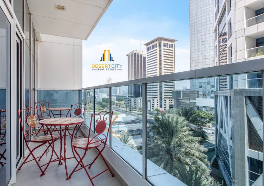 16 Table and chair in Balcony